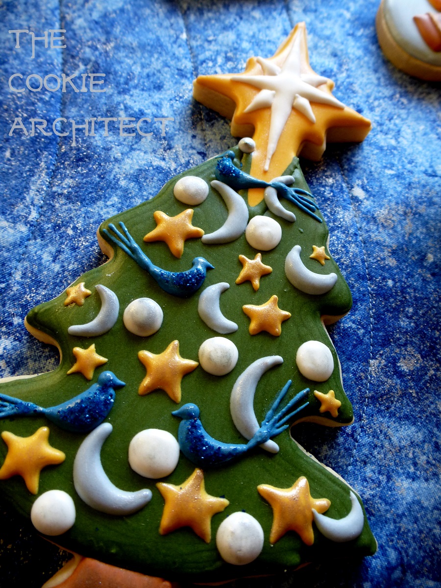 Tree at Hogwarts | The Cookie Architect