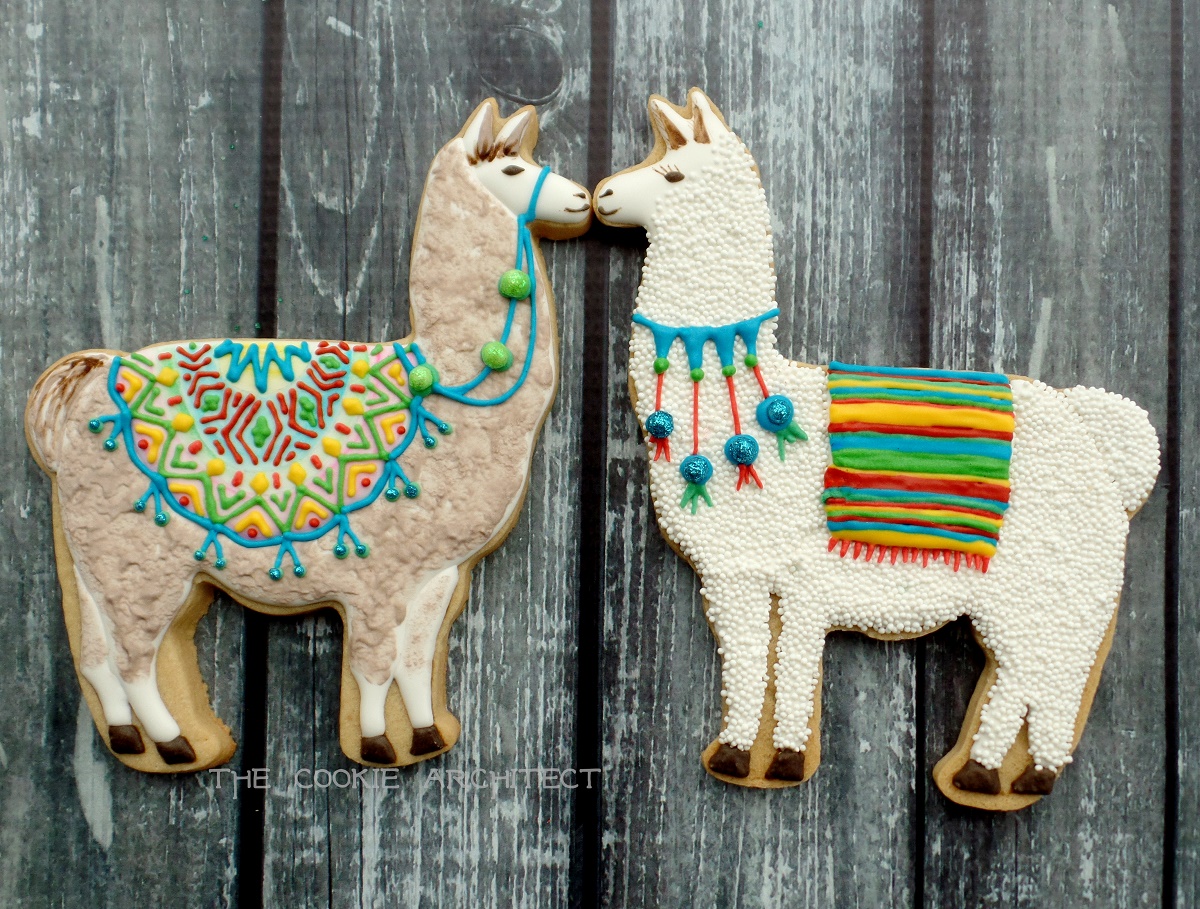 Llama llove | The Cookie Architect